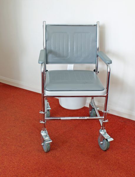 Cost of Commode Replacement in Dacula